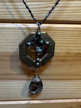 Antique-Style Black Crystal Octagon Pendant Necklace